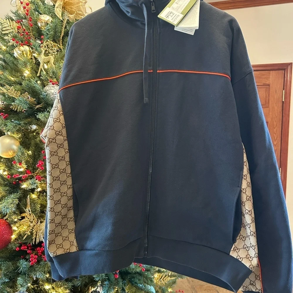 Men's Gucci, cotton jersey zip jacket/hoodie signature GG Supreme XL. NWT